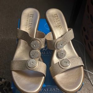 Ladies wedge sandals